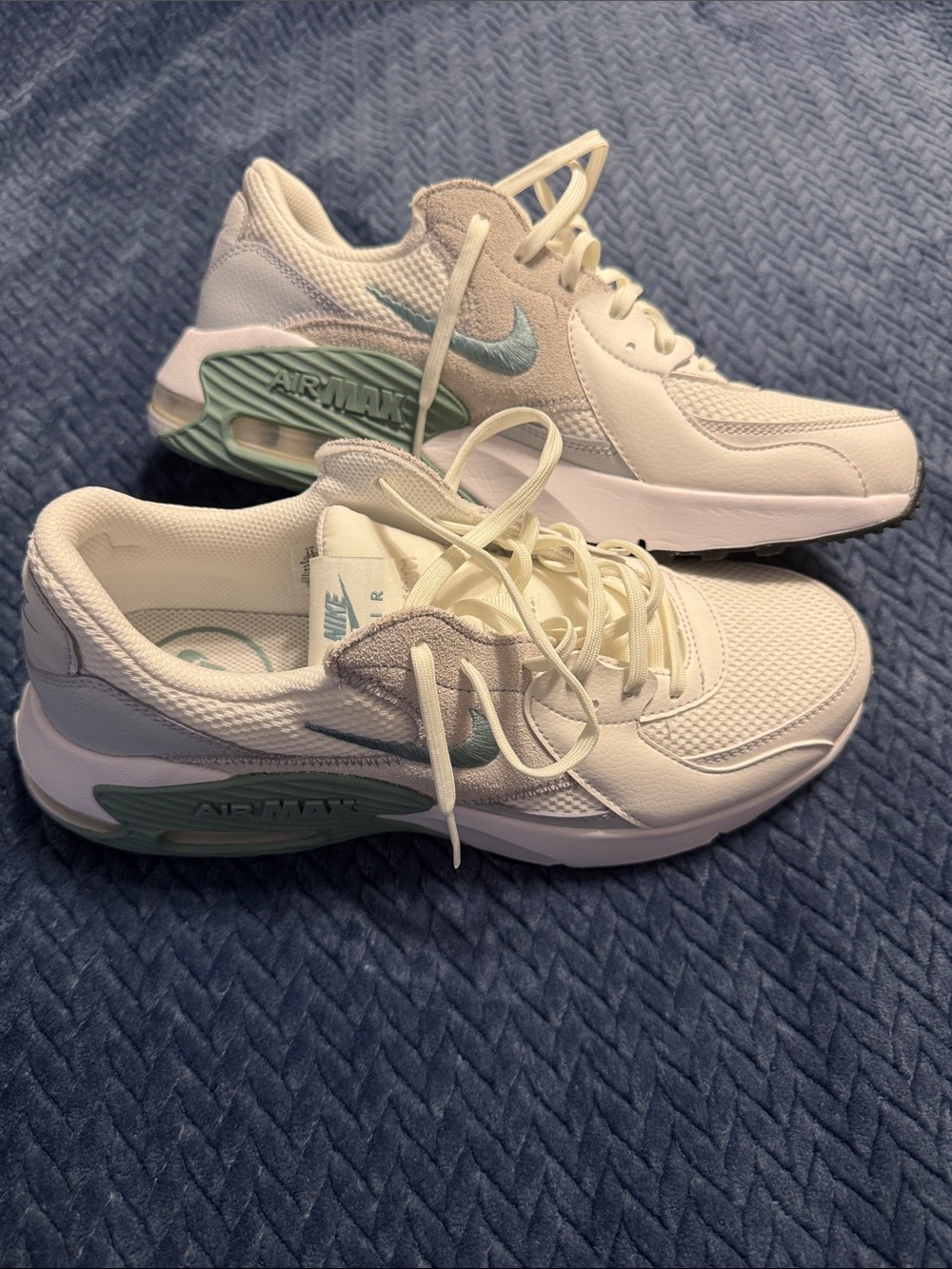 Nike Women’s Air Max Excee Low-Top Shoes